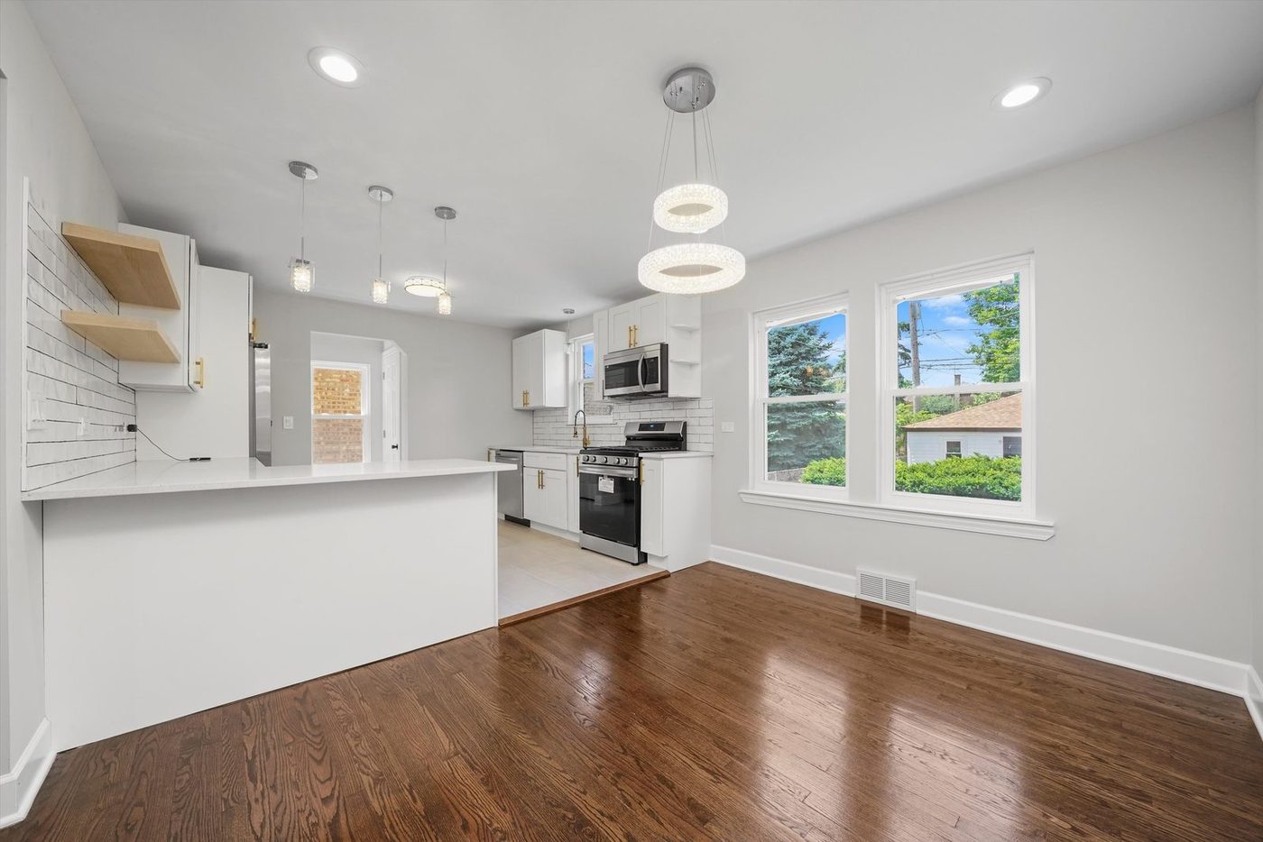 A Chicago kitchen we finished: full remodels