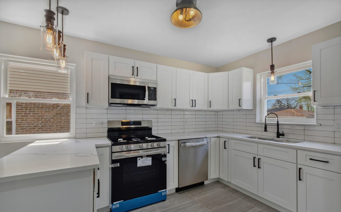 A Chicago kitchen we finished: full remodels